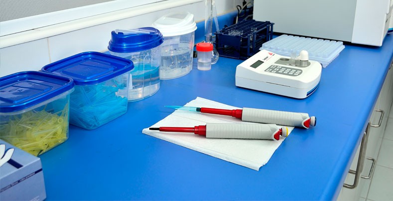 Laboratorio Cl�nico Cemol - Linares
